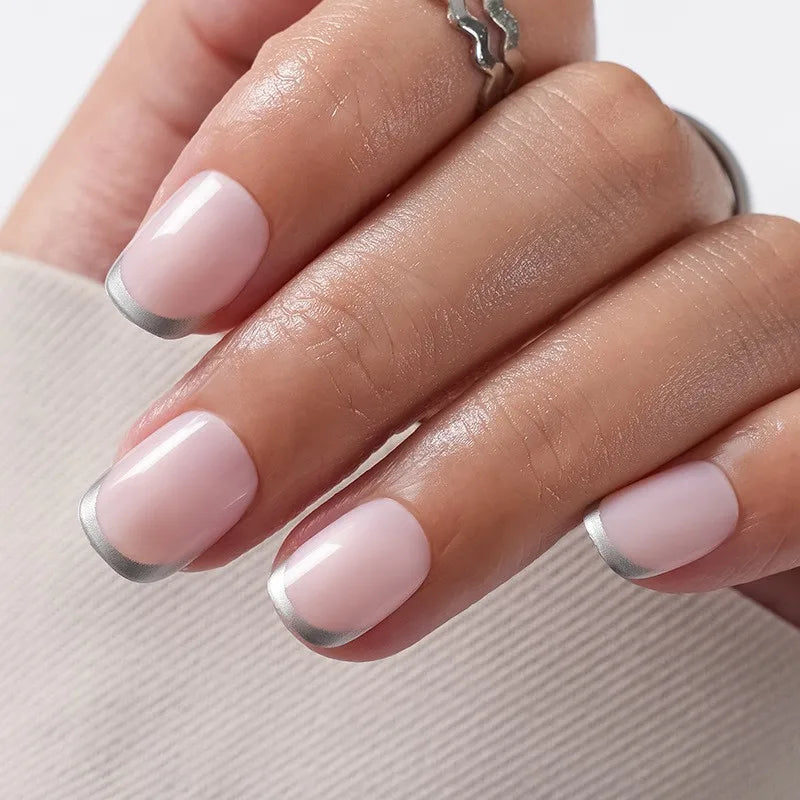 Uñas postizas