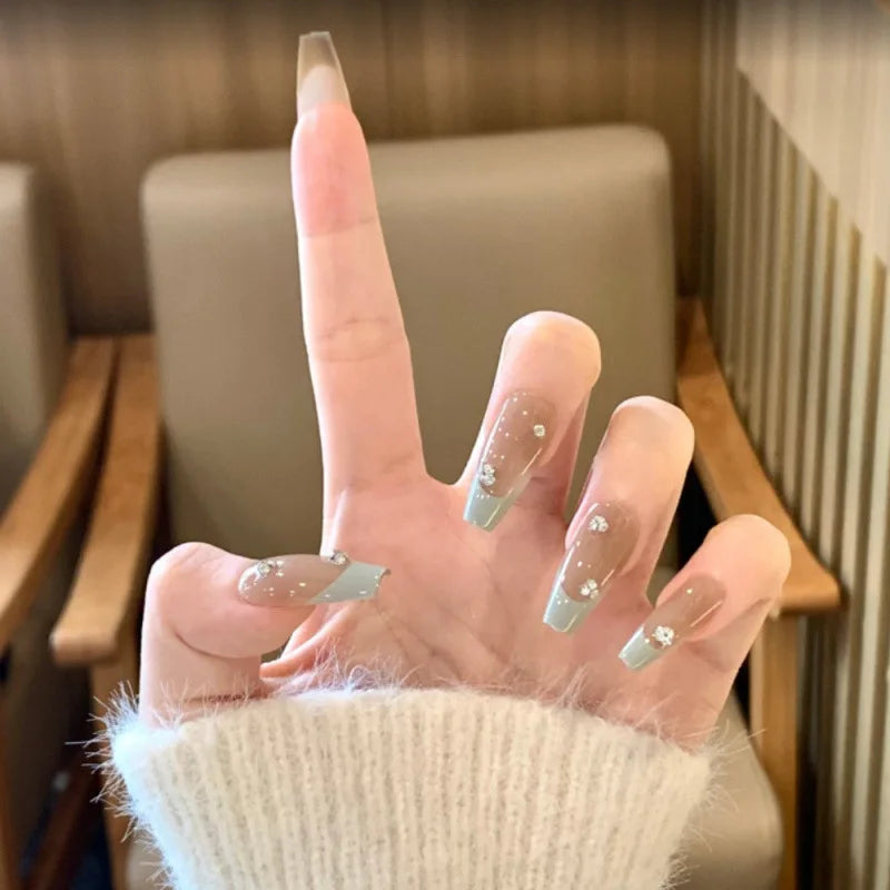 Uñas postizas (variedades)