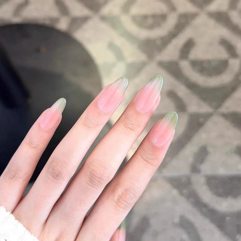 Uñas postizas